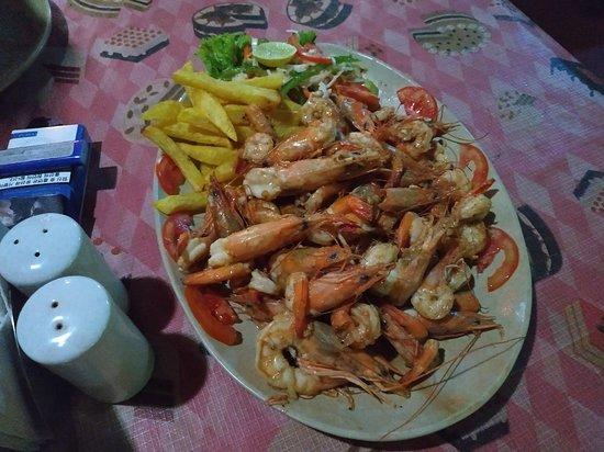 Everest Restaurant & Bar